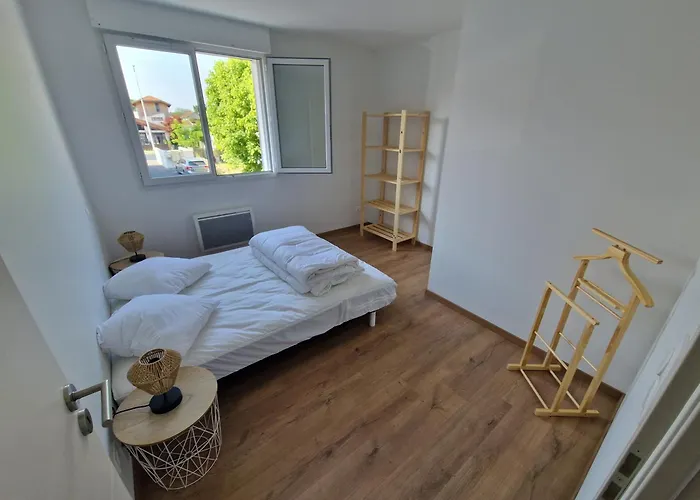 Plein Centre Bourg Appartement Mimizan
